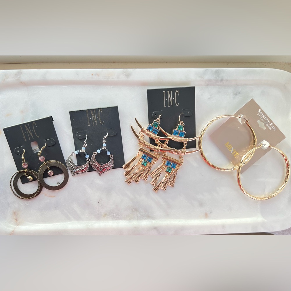 BUNDLE four Pair big earring bundle.
